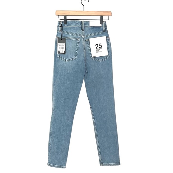 Re/Done Originals 90s High Rise Ankle Crop Denim in Worn Light Azure - Picture 4 of 11